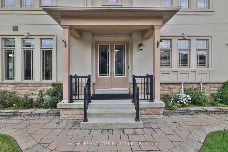 3 Pavarotti St  Richmond Hill, L4E 0R5 | Image 3