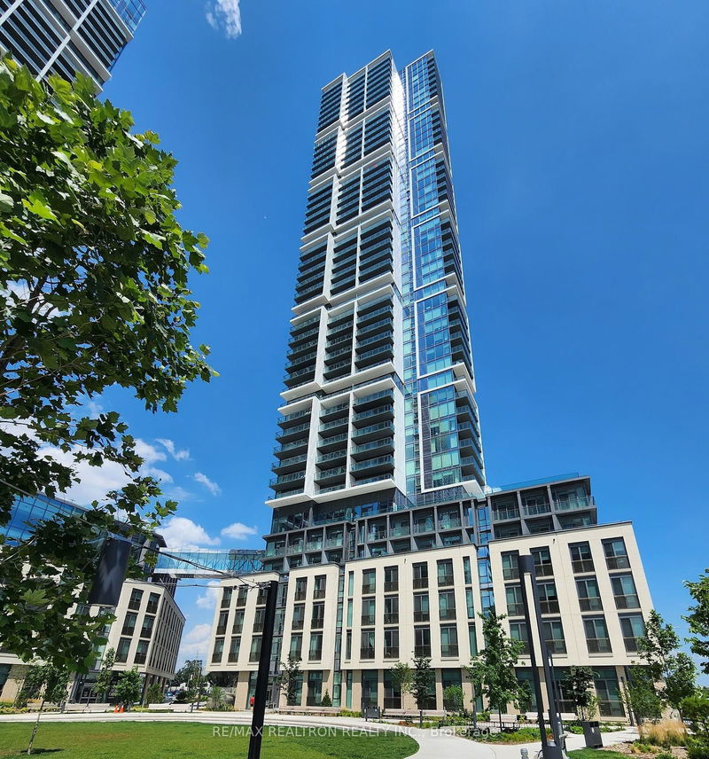 home for lease on 503-7890 Jane Street