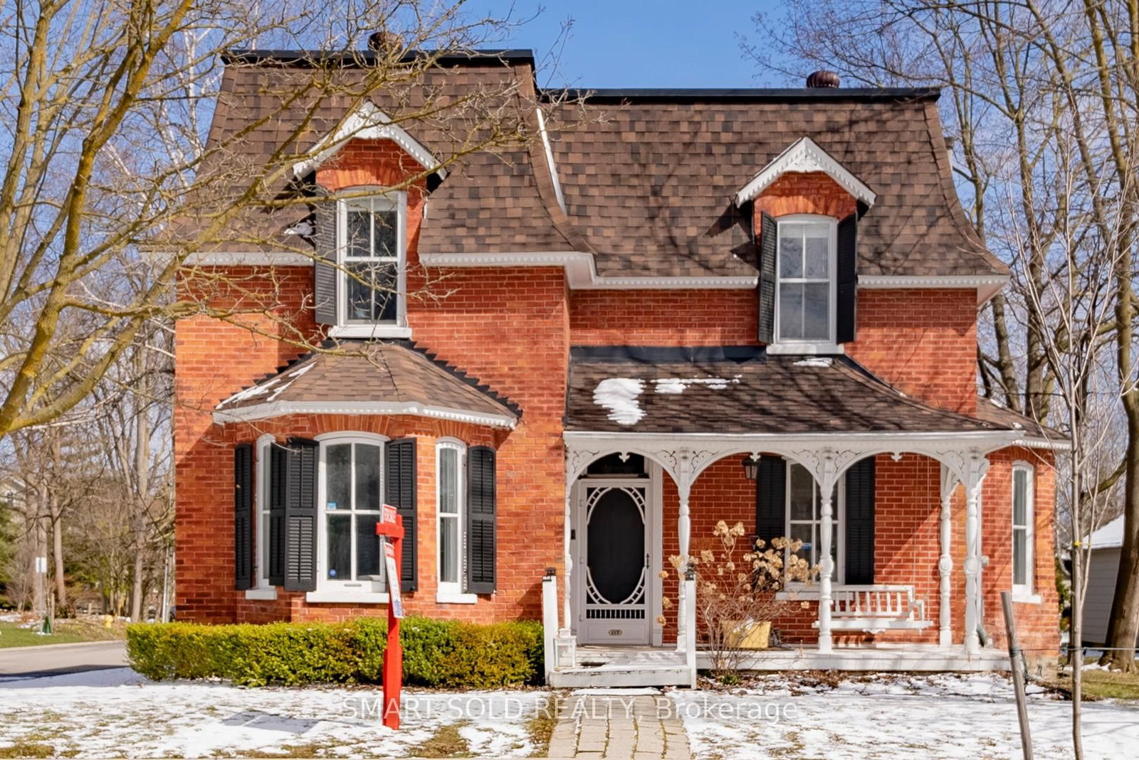 Listing Image 4