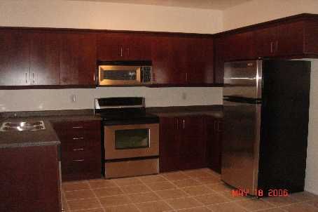 79 Carnoustie Cres, Richmond Hill, L4G0A1 | Image 2