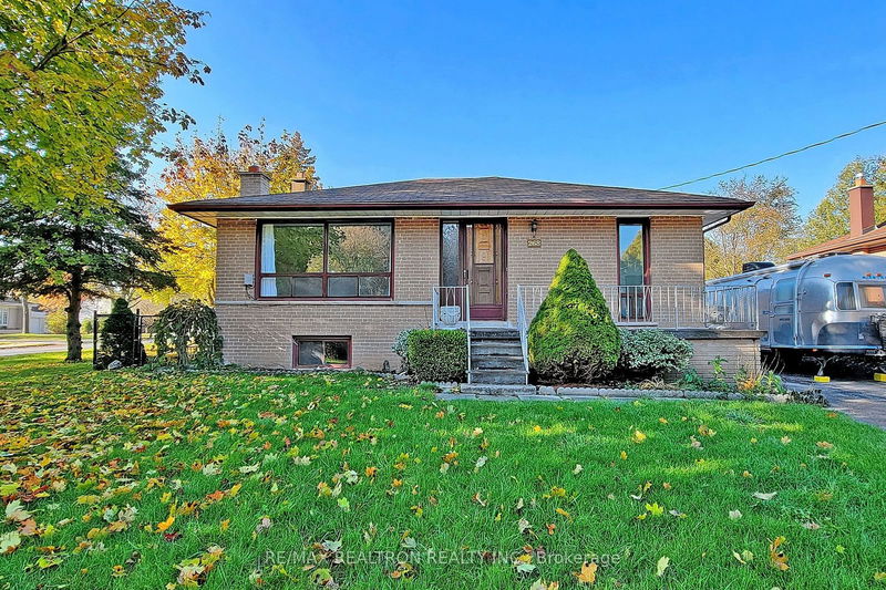 home for lease on 268 Lennox Avenue