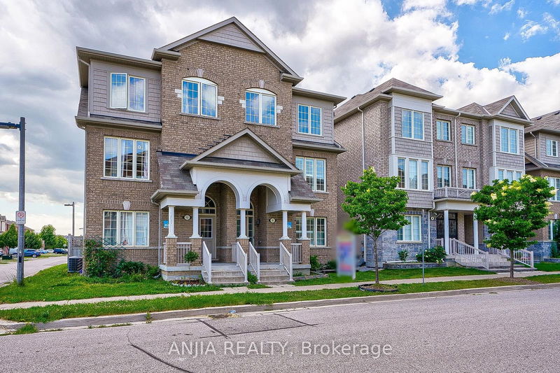 home for lease on 8 Highbury Court