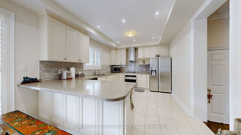 52 Lord Durham Rd  Markham, L6G 0C1 | Image 10