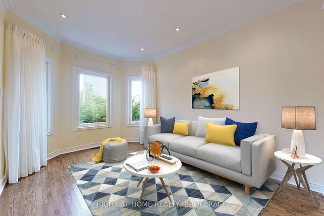 64 Larratt Lane
