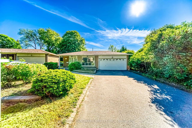 113 Fred Varley Drive