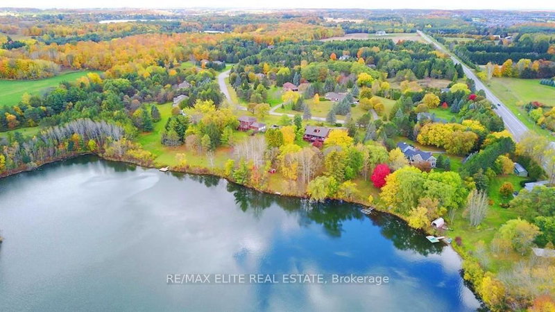 9 Island Lake Dr, Whitchurch-Stouffville, L4A 7X4 | Image 3