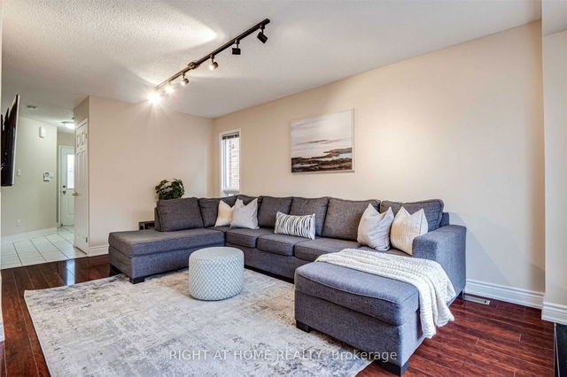 55 Dunoon Drive