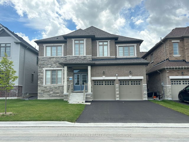 11 Father Muckle Avenue