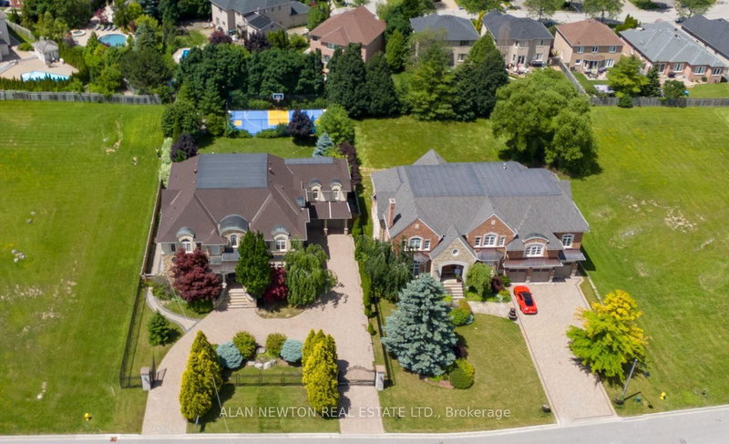 80 Callaway Crt, Vaughan, L4J 8K9 | Image 2