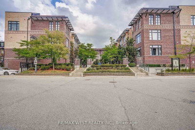 Townhouse sold at 22-8169 Kipling Avenue, Vaughan, Ontario, L4L 0G4 - West Woodbridge - MLS: N9052463