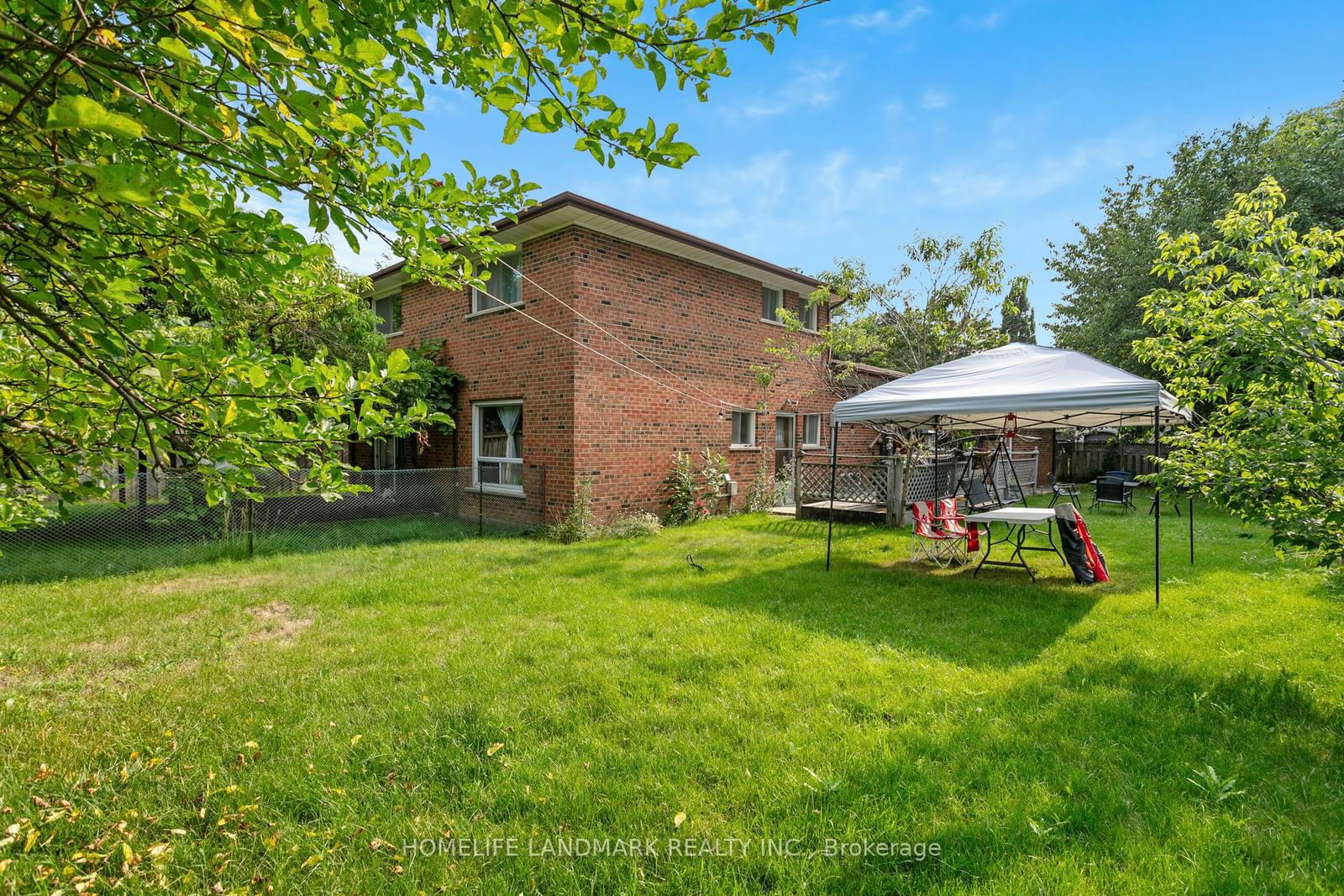 Listing Image 4