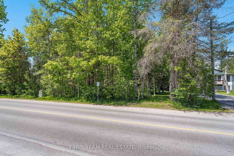 2144 25th Sdrd, Innisfil, L9S 2C4 | Image 3