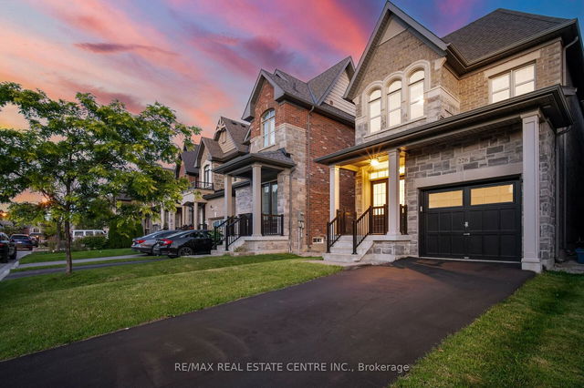 226 Cranbrook Crescent