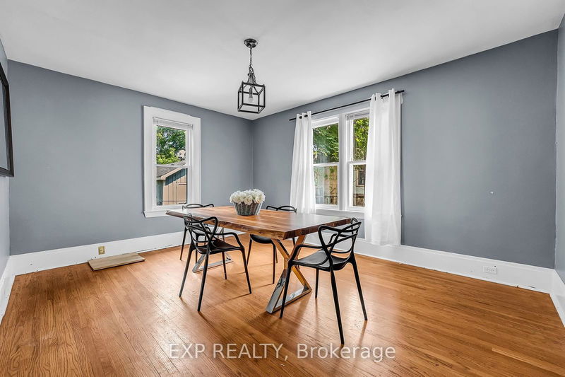 81 Mill St  Richmond Hill, L4C 4A6 | Image 11