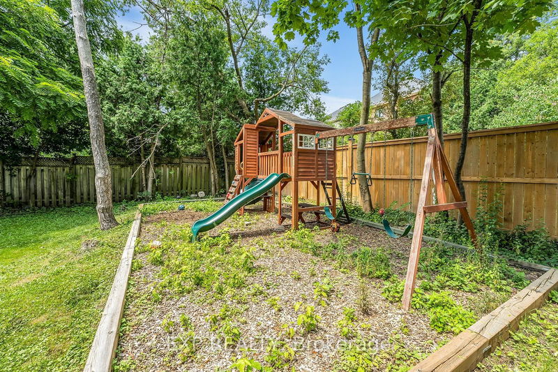 81 Mill St  Richmond Hill, L4C 4A6 | Image 27