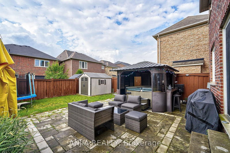 20 James Joyce Dr  Markham, L6C 0L7 | Image 39