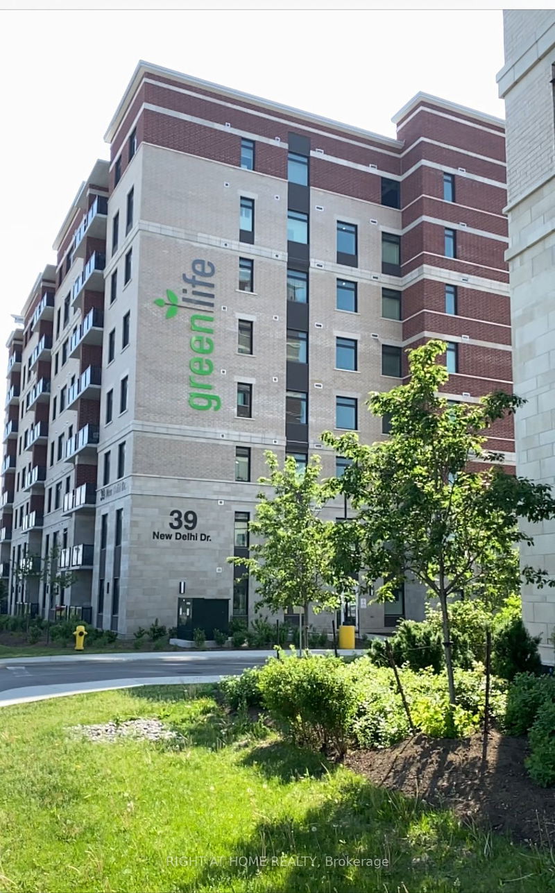 home for lease on 422-39 New Delhi Drive E