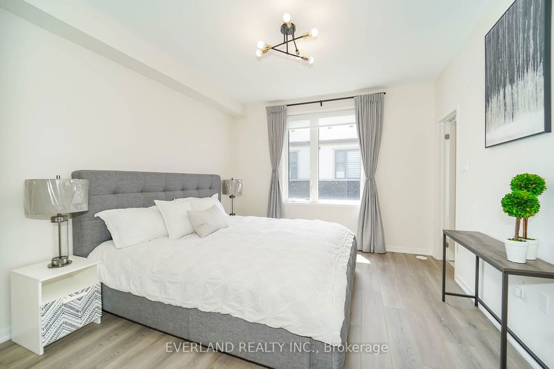 33 Origin Way  Vaughan, L6A 4C2 | Image 20