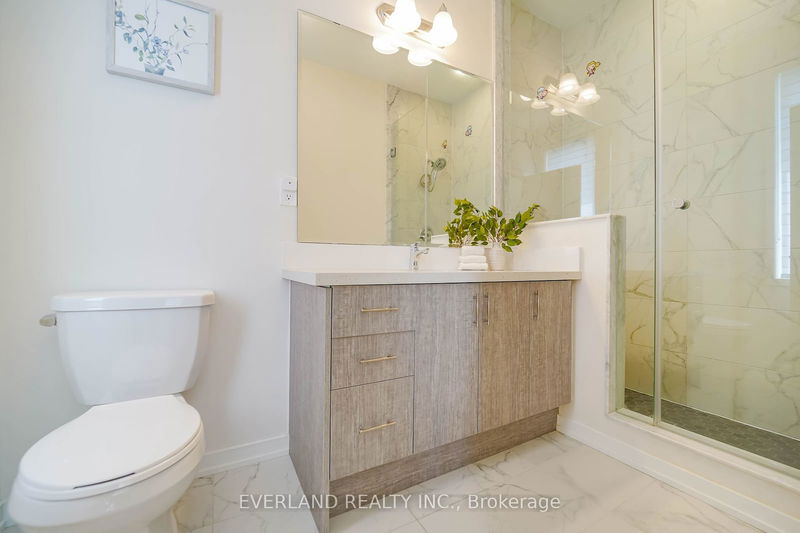 33 Origin Way  Vaughan, L6A 4C2 | Image 23