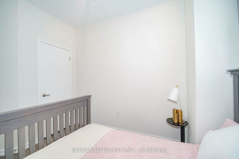 33 Origin Way  Vaughan, L6A 4C2 | Image 28