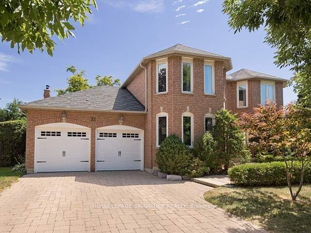 home for lease on 32 Harmony Hill Crescent