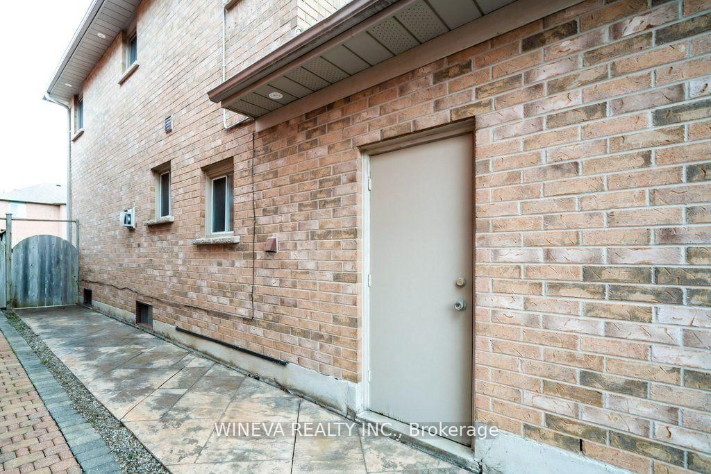 Listing Image 26