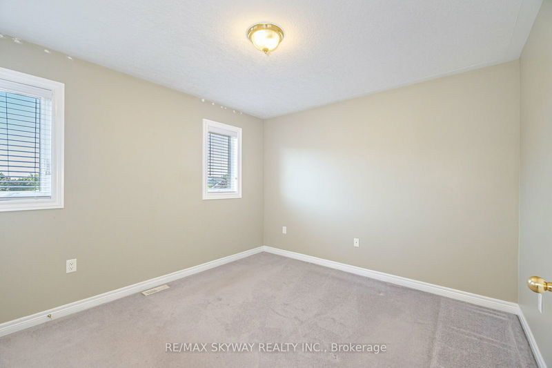 57 Aishford Rd  Bradford West Gwillimbury, L3Z 3H9 | Image 25