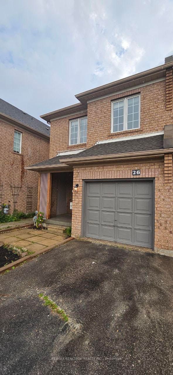 home for lease on 26 Craddock Street