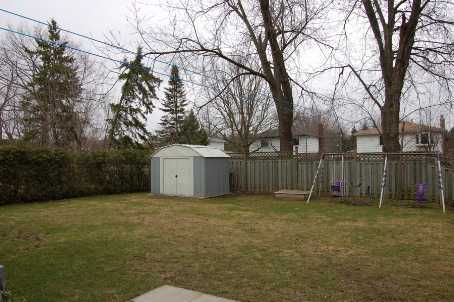 750 Gorham St, Newmarket, L3Y1L6 | Image 2