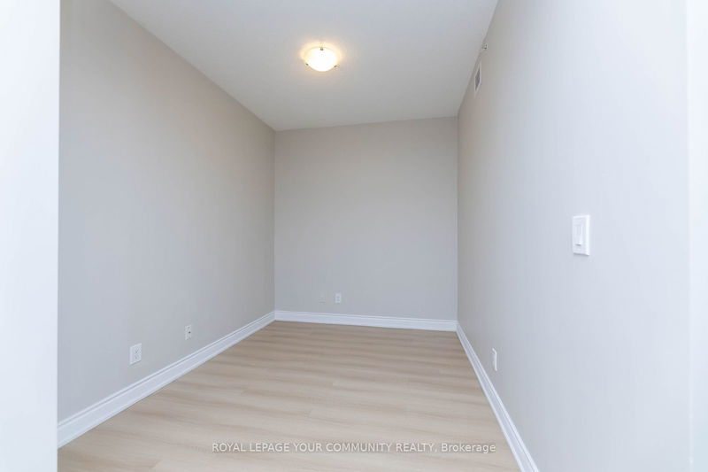  607 - 9090 Yonge St  Richmond Hill, L4C 0Z1 | Image 17