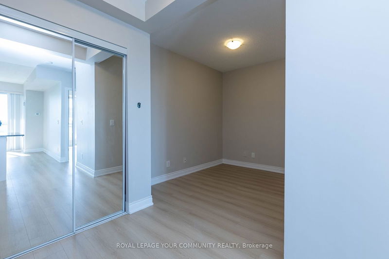  607 - 9090 Yonge St  Richmond Hill, L4C 0Z1 | Image 21