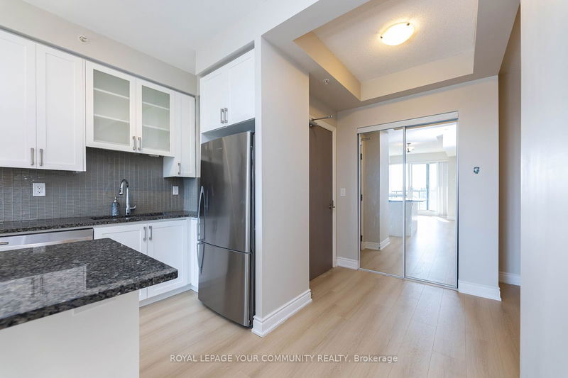  607 - 9090 Yonge St  Richmond Hill, L4C 0Z1 | Image 23