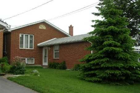 Detached House sold at 113 Back Street, Bradford West Gwillimbury, Bradford, L3Z1W8 - MLS: N921780