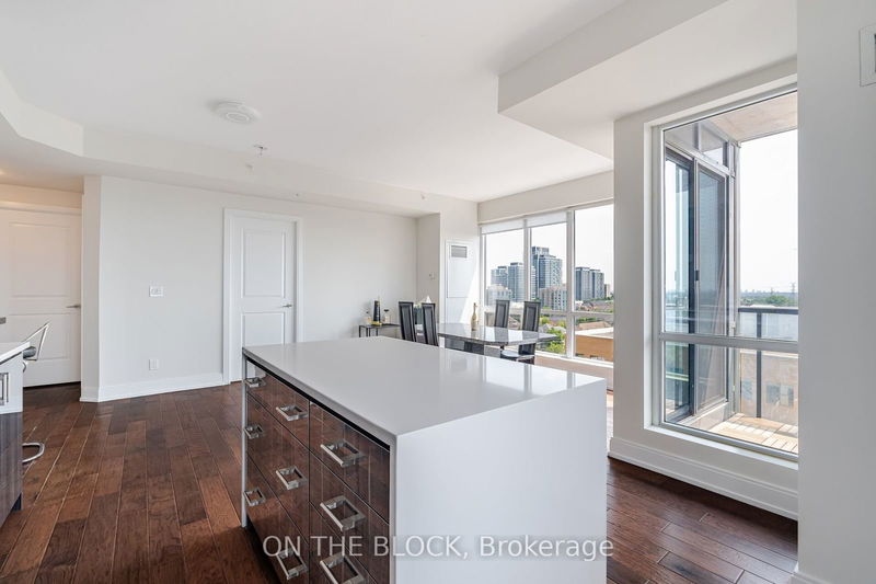  910A - 9088 Yonge St  Richmond Hill, L4C 0Z1 | Image 13