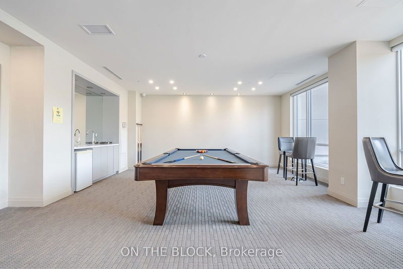  910A - 9088 Yonge St  Richmond Hill, L4C 0Z1 | Image 36