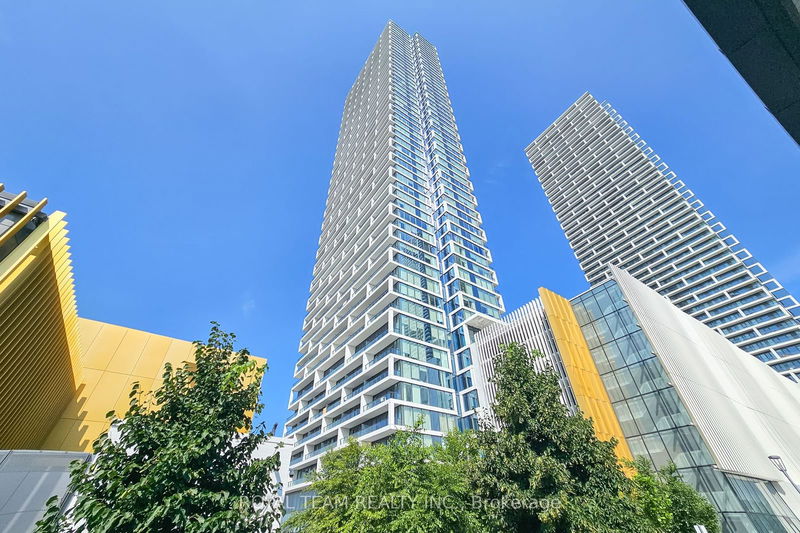 home for sale on 1111-5 Buttermill Avenue