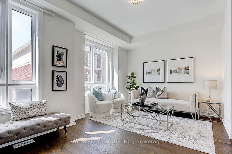 home for sale on 76 Chicago Lane