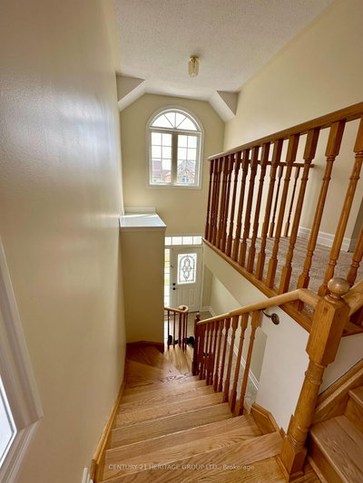 12 Bardawill Avenue — more photos