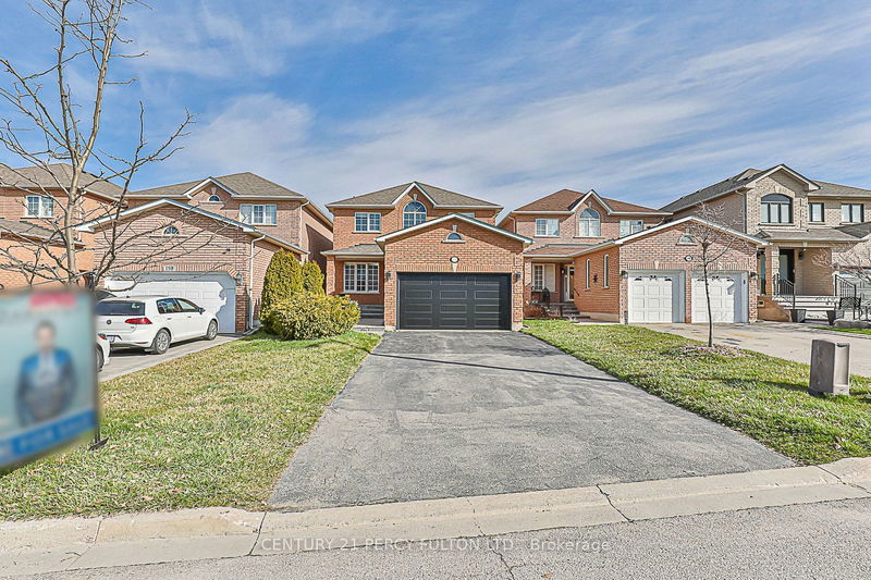 home for lease on 151 Rosanna Crescent