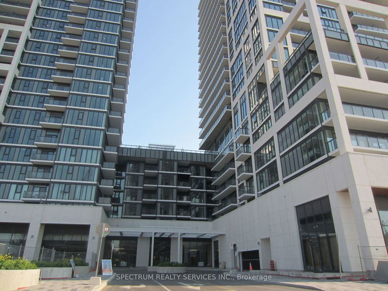home for lease on 612-9000 Jane Street