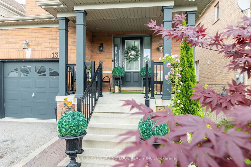 13 Long St  Bradford West Gwillimbury, L3Z 2A4 | Image 2