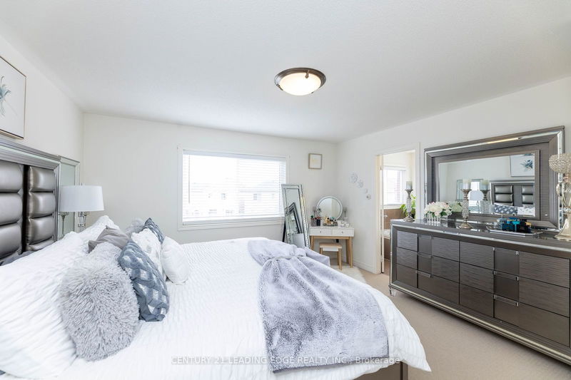 13 Long St  Bradford West Gwillimbury, L3Z 2A4 | Image 27