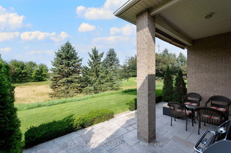 200 Bobby Locke Lane  Whitchurch-Stouffville, L4A 1R3 | Image 2