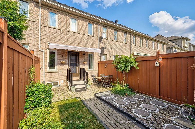 24 Ellesmere St  Richmond Hill, L4B 4E1 | Image 22