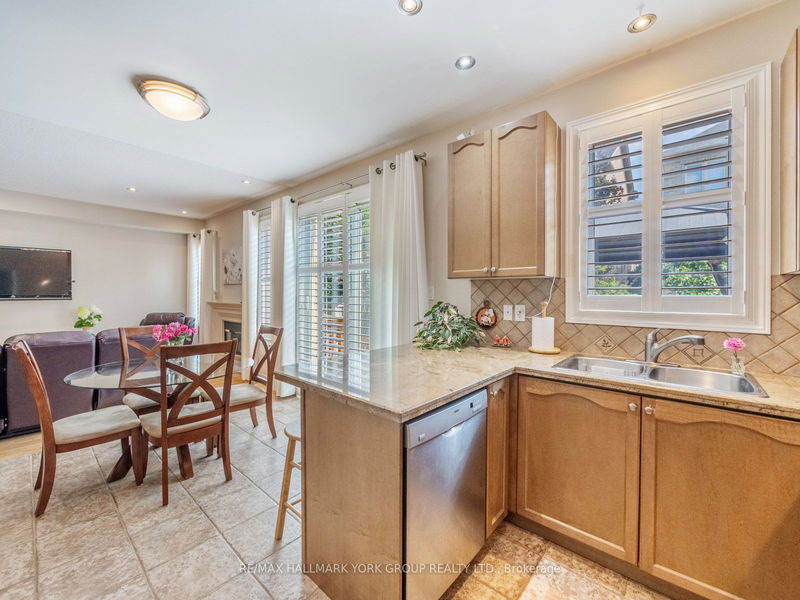 74 Thomas Legge Cres  Richmond Hill, L4E 4V8 | Image 13