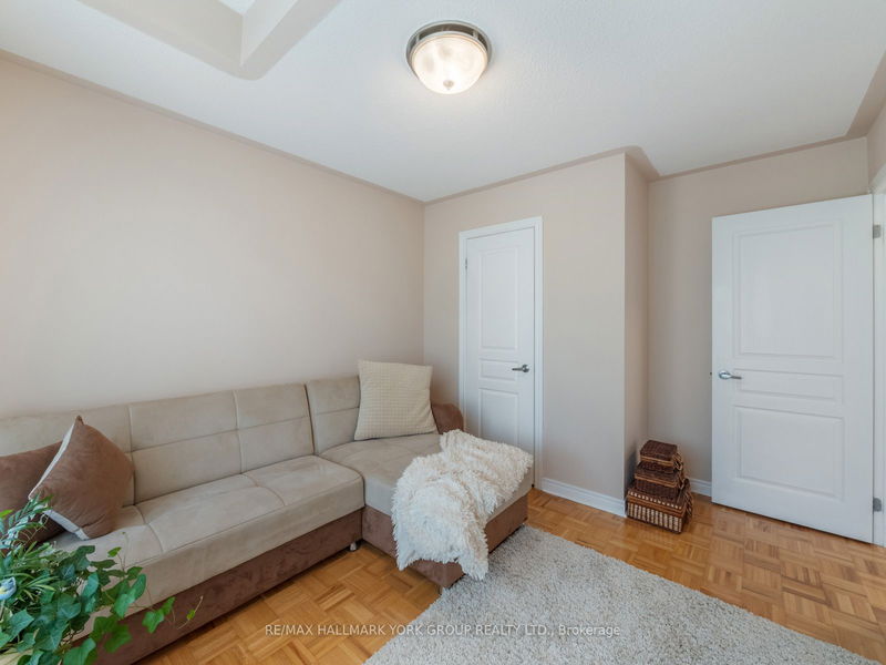 74 Thomas Legge Cres  Richmond Hill, L4E 4V8 | Image 25