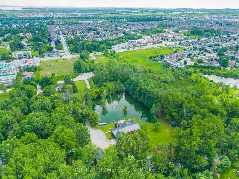 1114 Goshen Rd E Innisfil, L9S 2M5 | Image 4