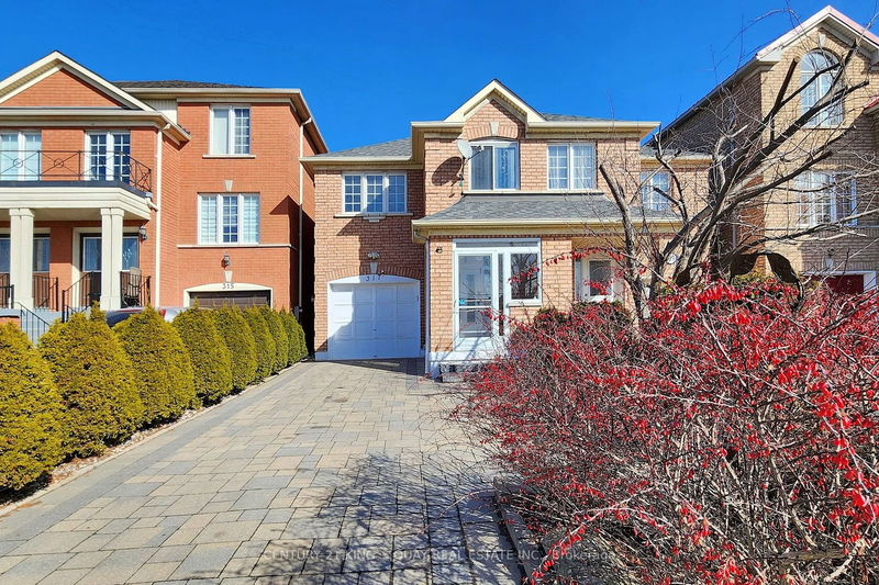 home for lease on 317 Yellowood Circle
