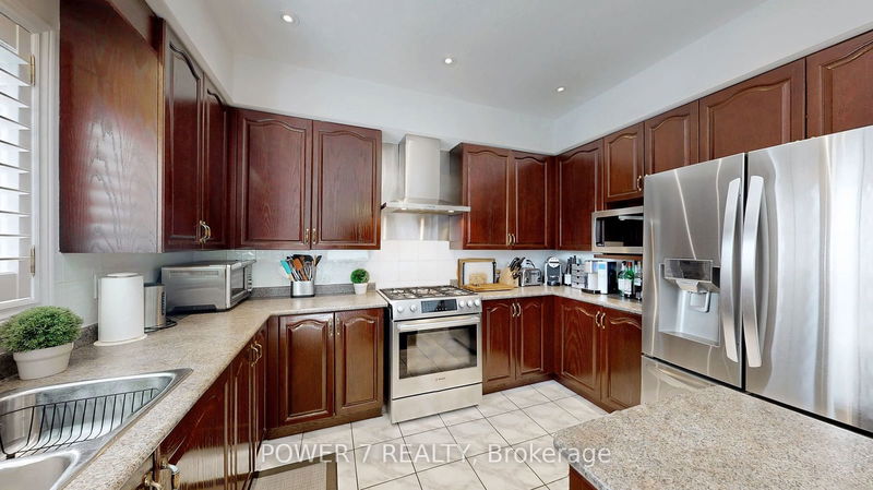 17 Macrill Rd  Markham, L6C 1S2 | Image 11