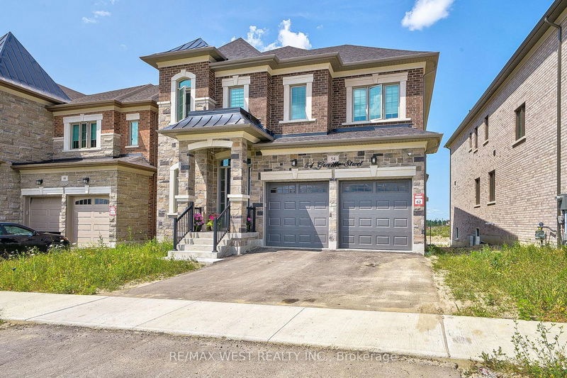 home for lease on BSMT-54 Greville Street